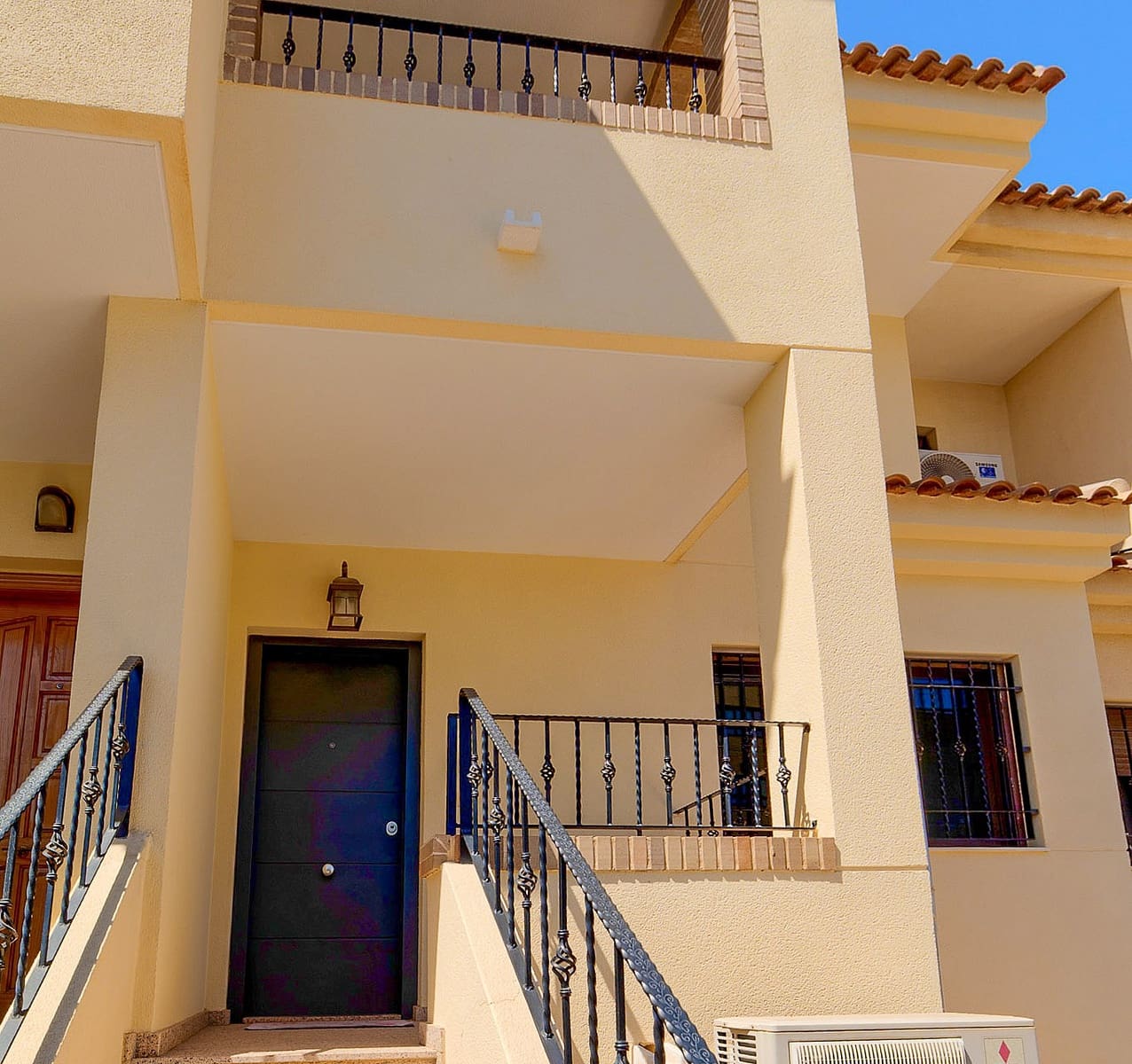 4 bedroom Townhouse for sale in San Miguel de Salinas with pool garage - € 250,000 (Ref: 10060922)