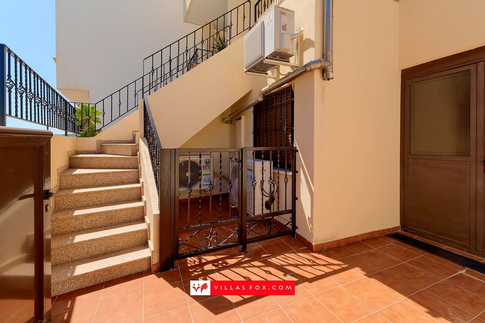 4 bedroom Townhouse for sale in San Miguel de Salinas with pool garage - € 250,000 (Ref: 10060922)