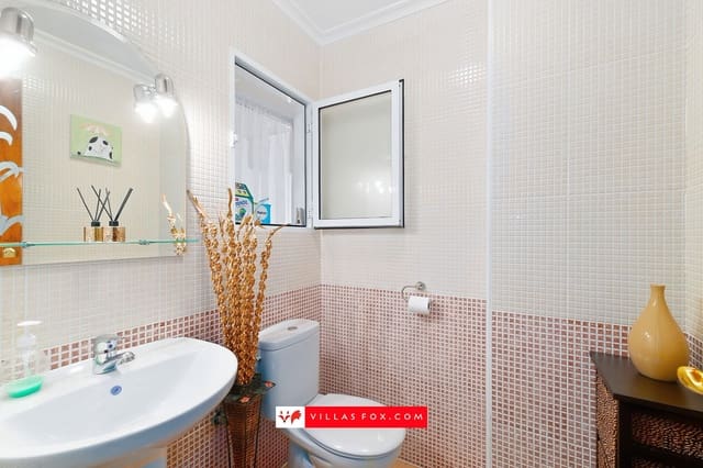 4 Zimmer Haus zu verkaufen in San Miguel de Salinas mit Pool - 249.000 € (Ref: 10106557)