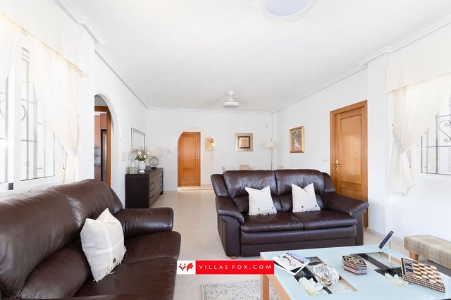 3 quarto Moradia para venda em Bigastro com piscina garagem - 320 000 € (Ref: 10124474)