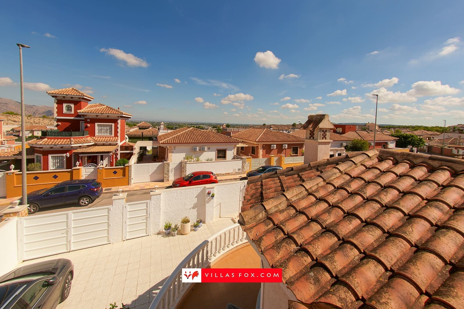 3 bedroom Villa for sale in Bigastro with pool garage - € 320,000 (Ref: 10124474)