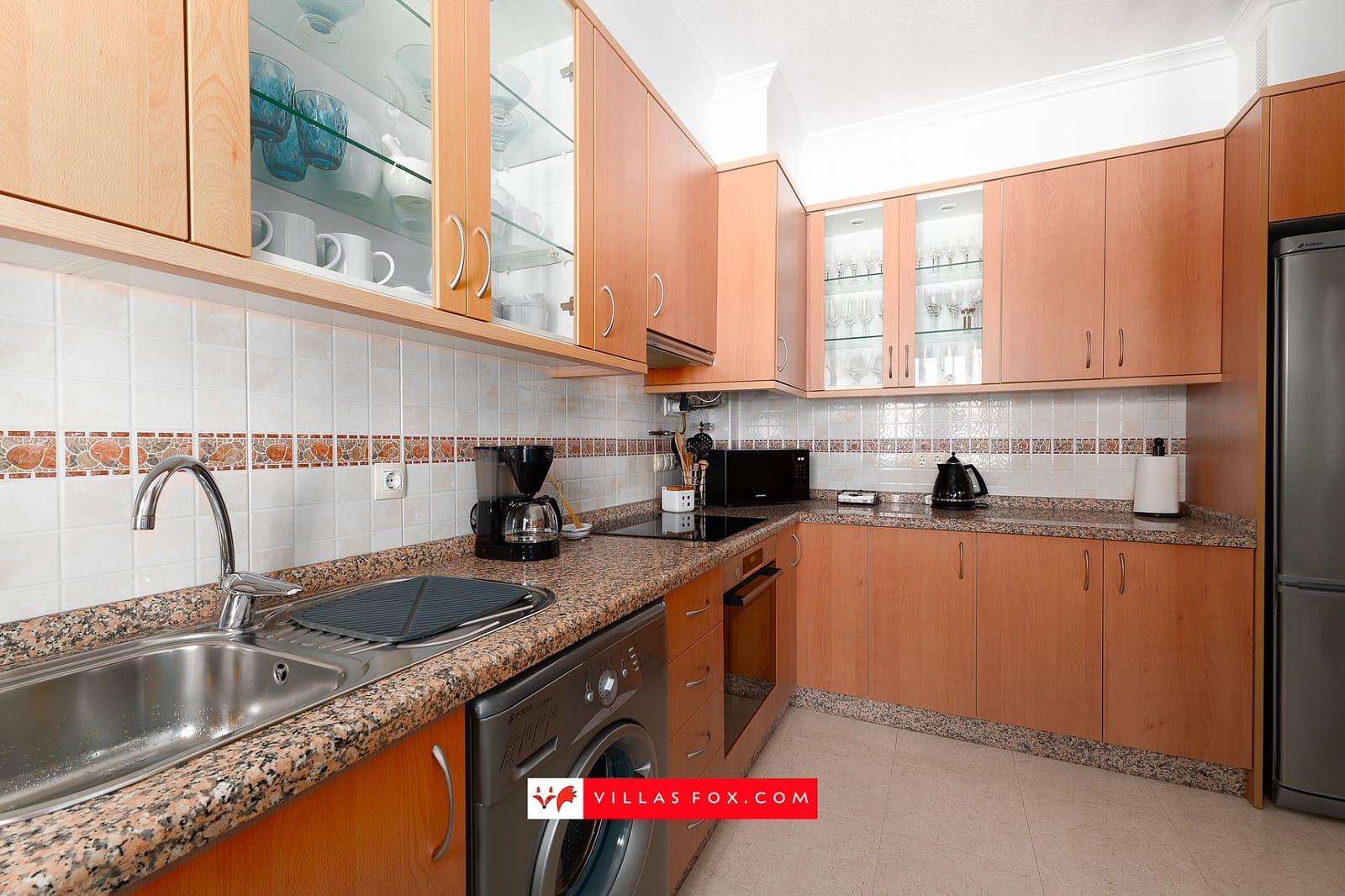 3 bedroom Villa for sale in Bigastro with pool garage - € 320,000 (Ref: 10124474)