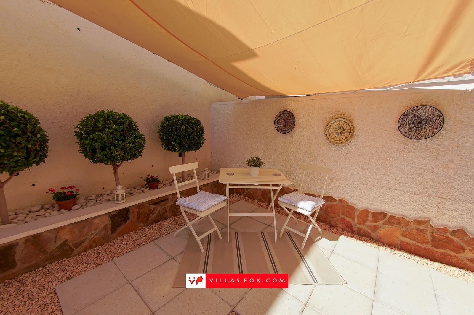 3 bedroom Villa for sale in Bigastro with pool garage - € 320,000 (Ref: 10124474)