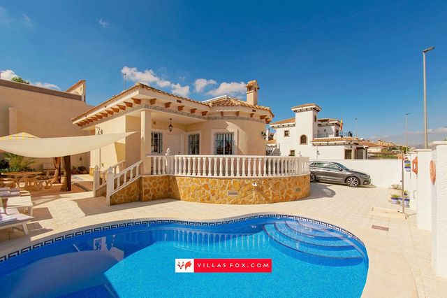3 quarto Moradia para venda em Bigastro com piscina garagem - 320 000 € (Ref: 10124474)