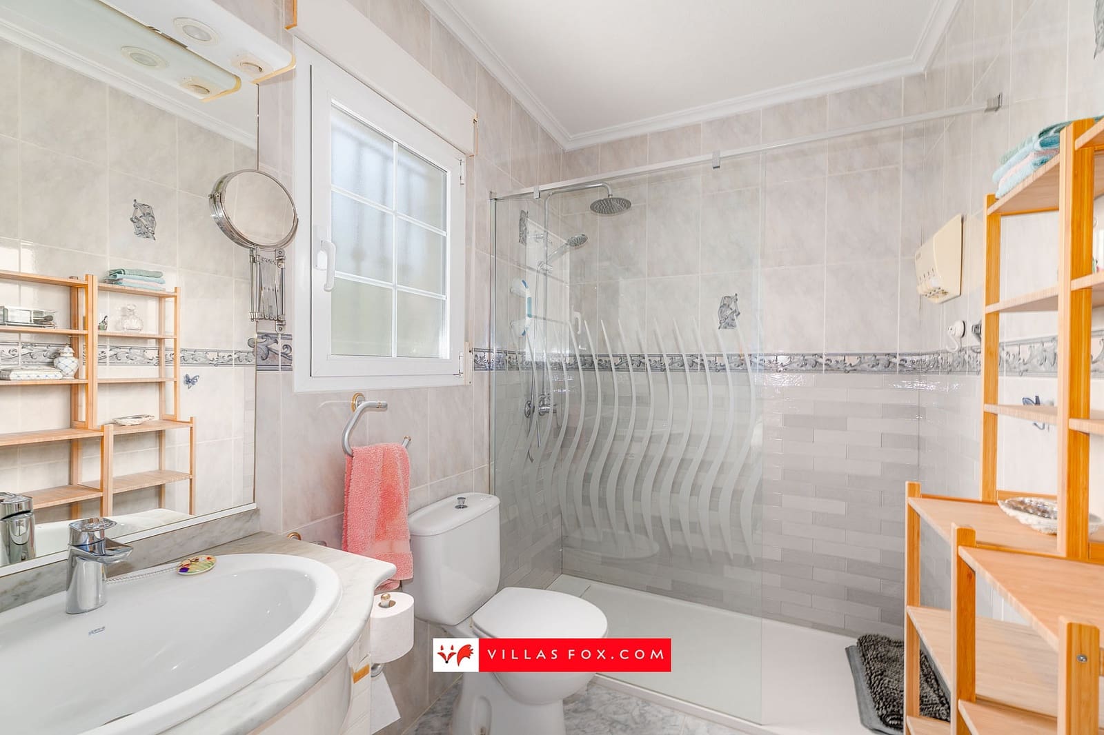 4 chambre Villa/Maison à vendre à San Miguel de Salinas avec piscine garage - 435 000 € (Ref: 10125224)
