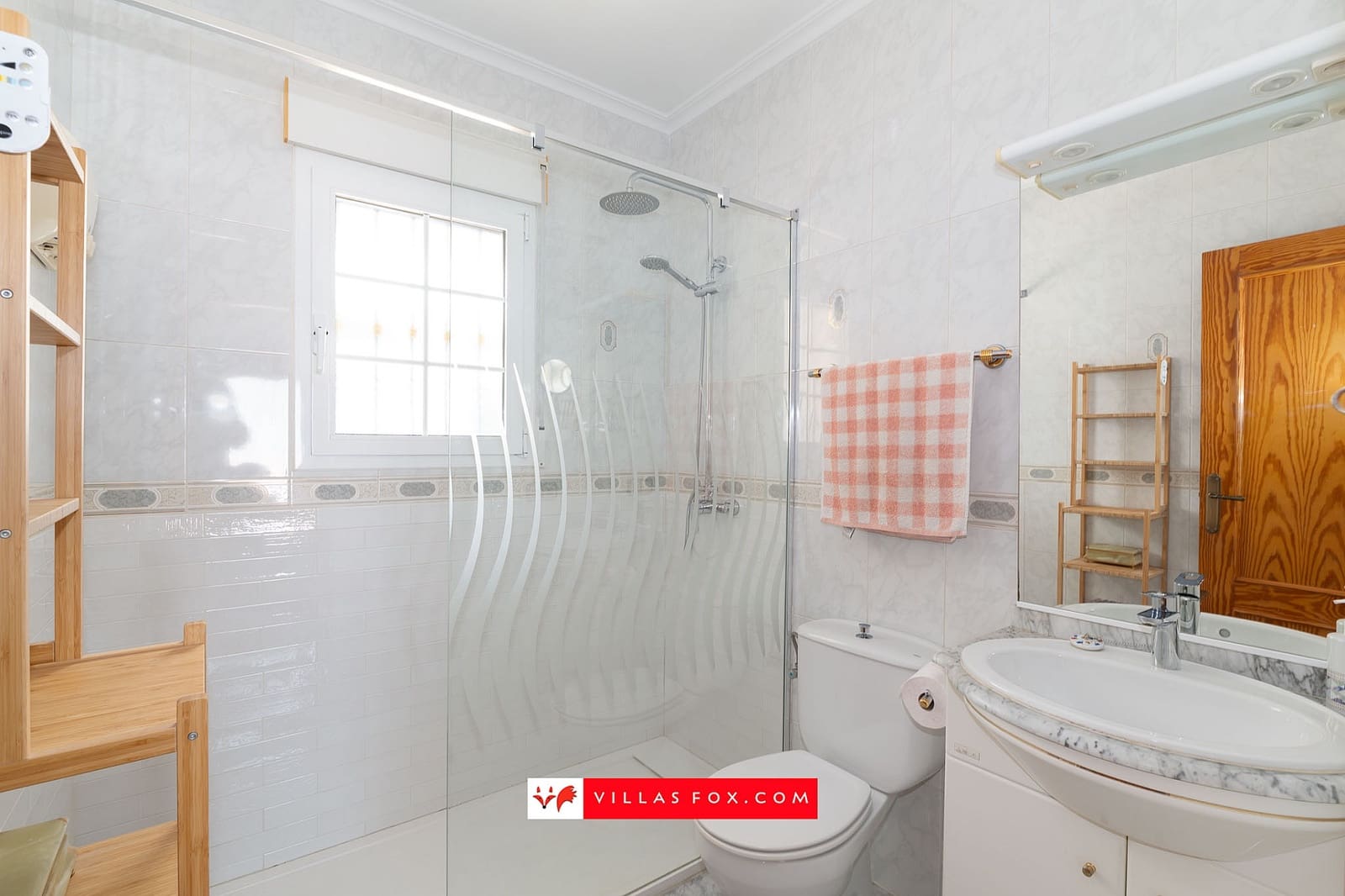 4 chambre Villa/Maison à vendre à San Miguel de Salinas avec piscine garage - 435 000 € (Ref: 10125224)