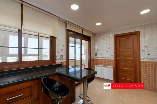 Apartamento de 3 habitaciones en San Miguel de Salinas en venta con garaje - 294.500 € (Ref: 7979011)