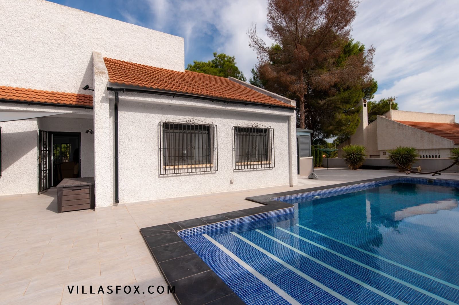 3 bedroom Villa for sale in San Miguel de Salinas with pool - € 349,000 (Ref: 8062931)