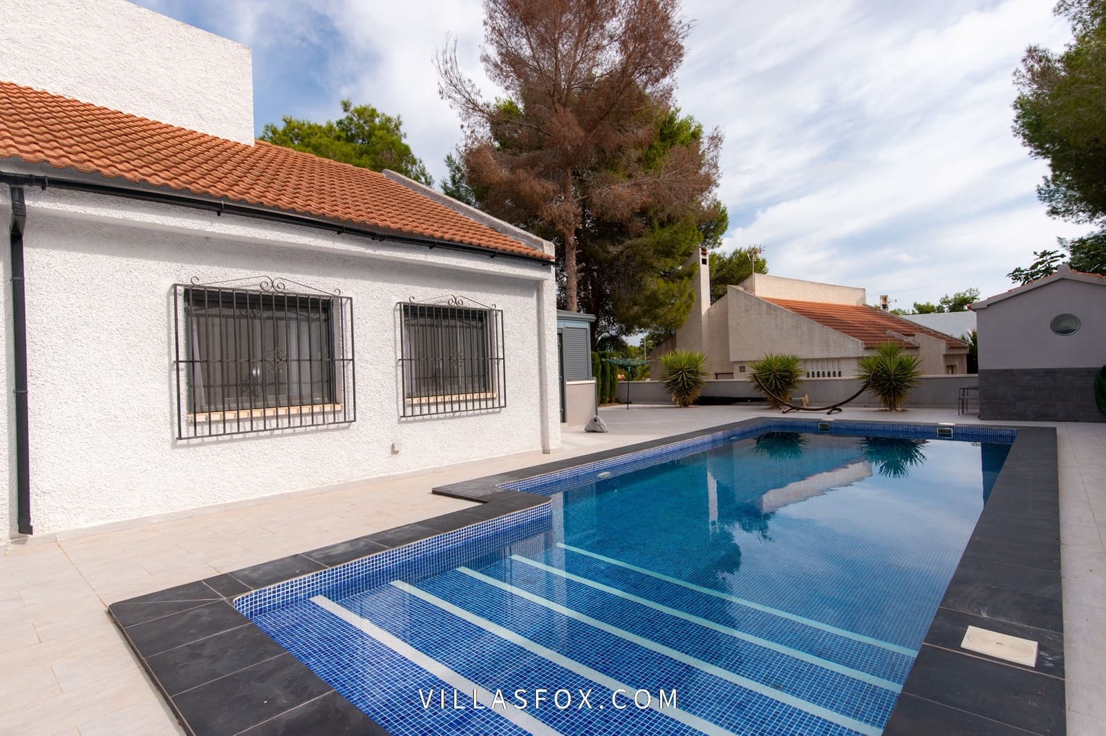 3 bedroom Villa for sale in San Miguel de Salinas with pool - € 349,000 (Ref: 8062931)