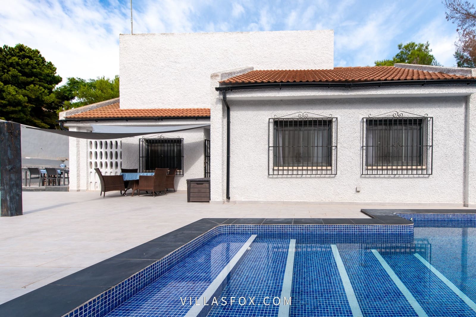 3 bedroom Villa for sale in San Miguel de Salinas with pool - € 349,000 (Ref: 8062931)