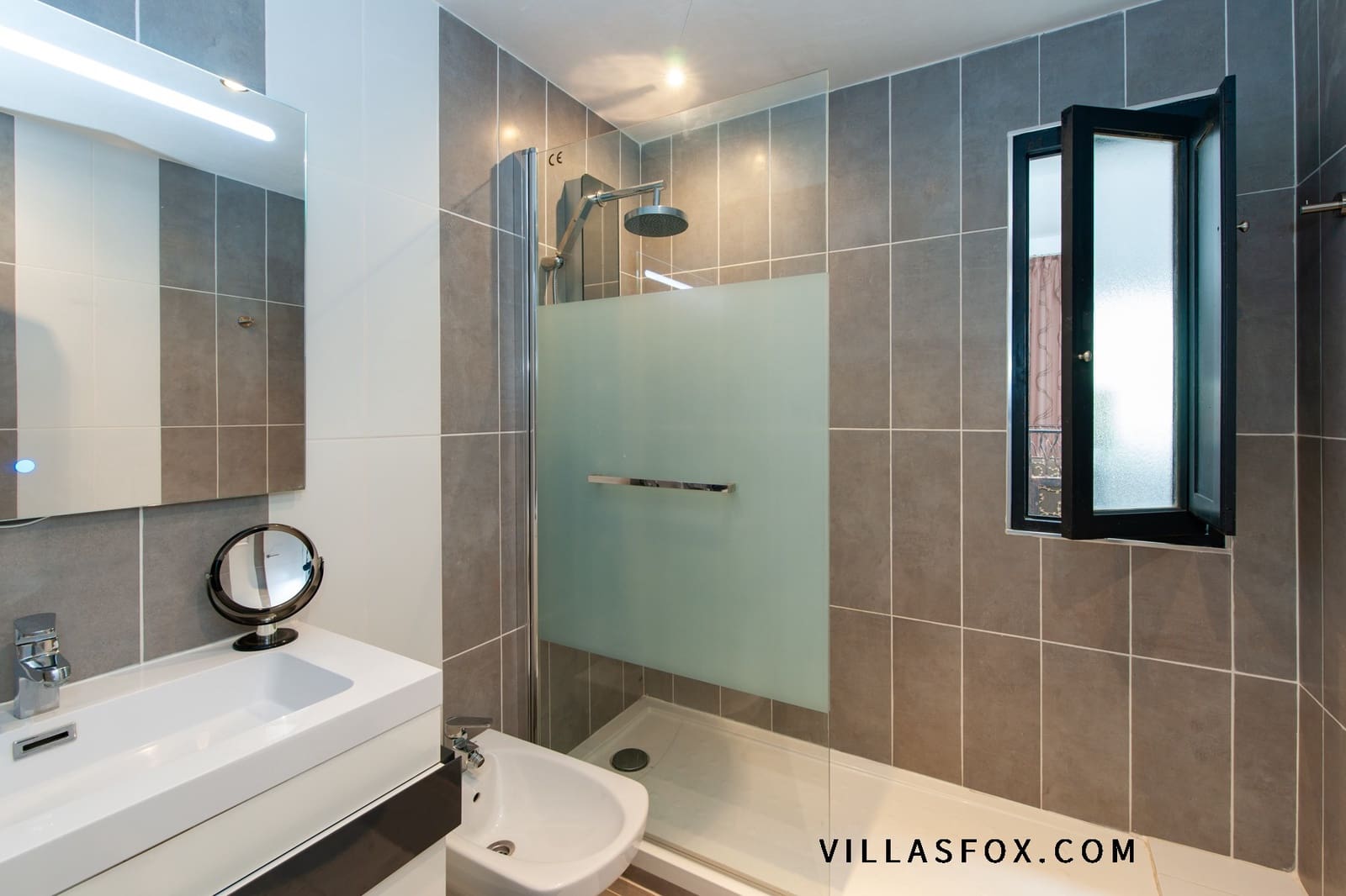 3 bedroom Villa for sale in San Miguel de Salinas with pool - € 349,000 (Ref: 8062931)