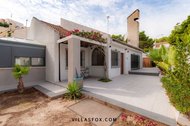 3 makuuhuone Huvila myytävänä paikassa San Miguel de Salinas mukana uima-altaan - 349 000 € (Ref: 8062931)