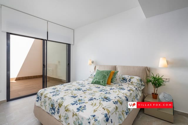 3 makuuhuone Huvila myytävänä paikassa San Miguel de Salinas mukana uima-altaan - 780 000 € (Ref: 8135503)