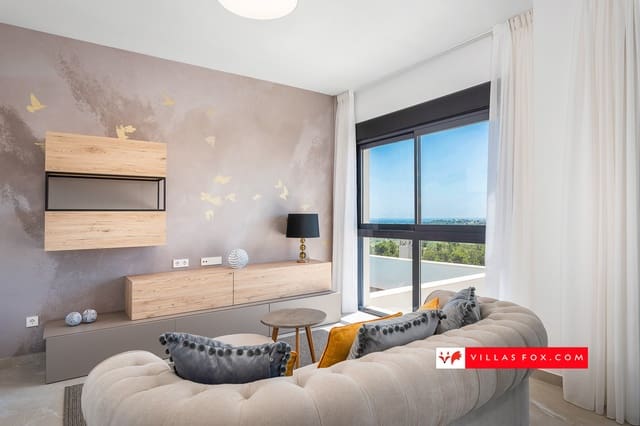 3 makuuhuone Huvila myytävänä paikassa San Miguel de Salinas mukana uima-altaan - 780 000 € (Ref: 8135503)