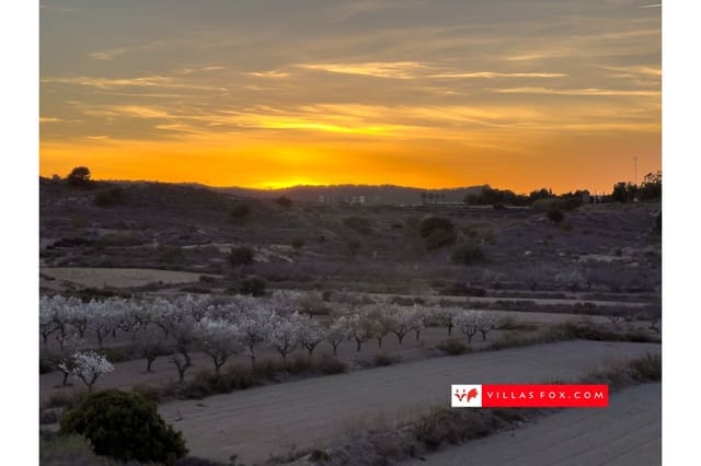 3 bedroom Villa for sale in Las Colinas Golf, Orihuela with pool - € 895,000 (Ref: 8600258)