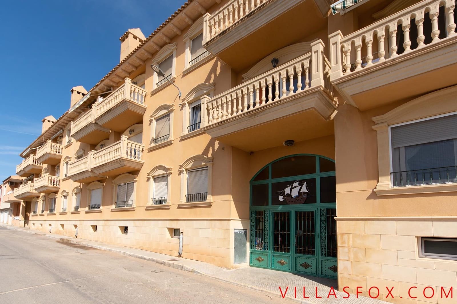 Apartamento de 2 habitaciones en San Miguel de Salinas en venta - 126.000 € (Ref: 8608773)