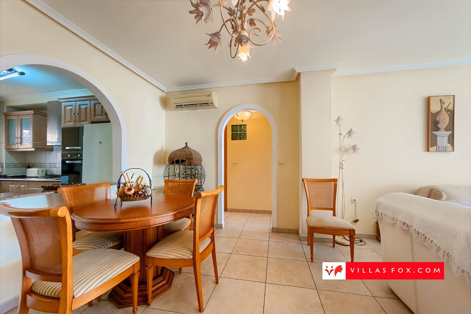 Apartamento de 2 habitaciones en San Miguel de Salinas en venta - 126.000 € (Ref: 8608773)