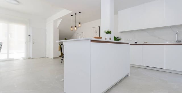 2 quarto Apartamento para venda em San Miguel de Salinas com piscina - 465 000 € (Ref: 8651268)