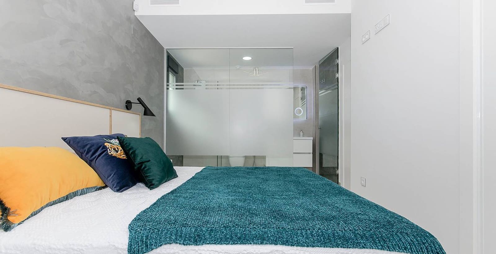 2 bedroom Apartment for sale in San Miguel de Salinas with pool - € 465,000 (Ref: 8651268)