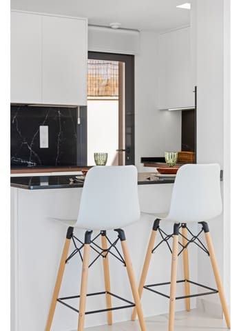 Apartamento de 2 habitaciones en San Miguel de Salinas en venta con piscina garaje - 375.000 € (Ref: 8651271)