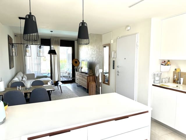 2 makuuhuone Huoneisto myytävänä paikassa Los Balcones - Los Altos, Torrevieja mukana uima-altaan 
autotalli - 305 000 € (Ref: 8651272)