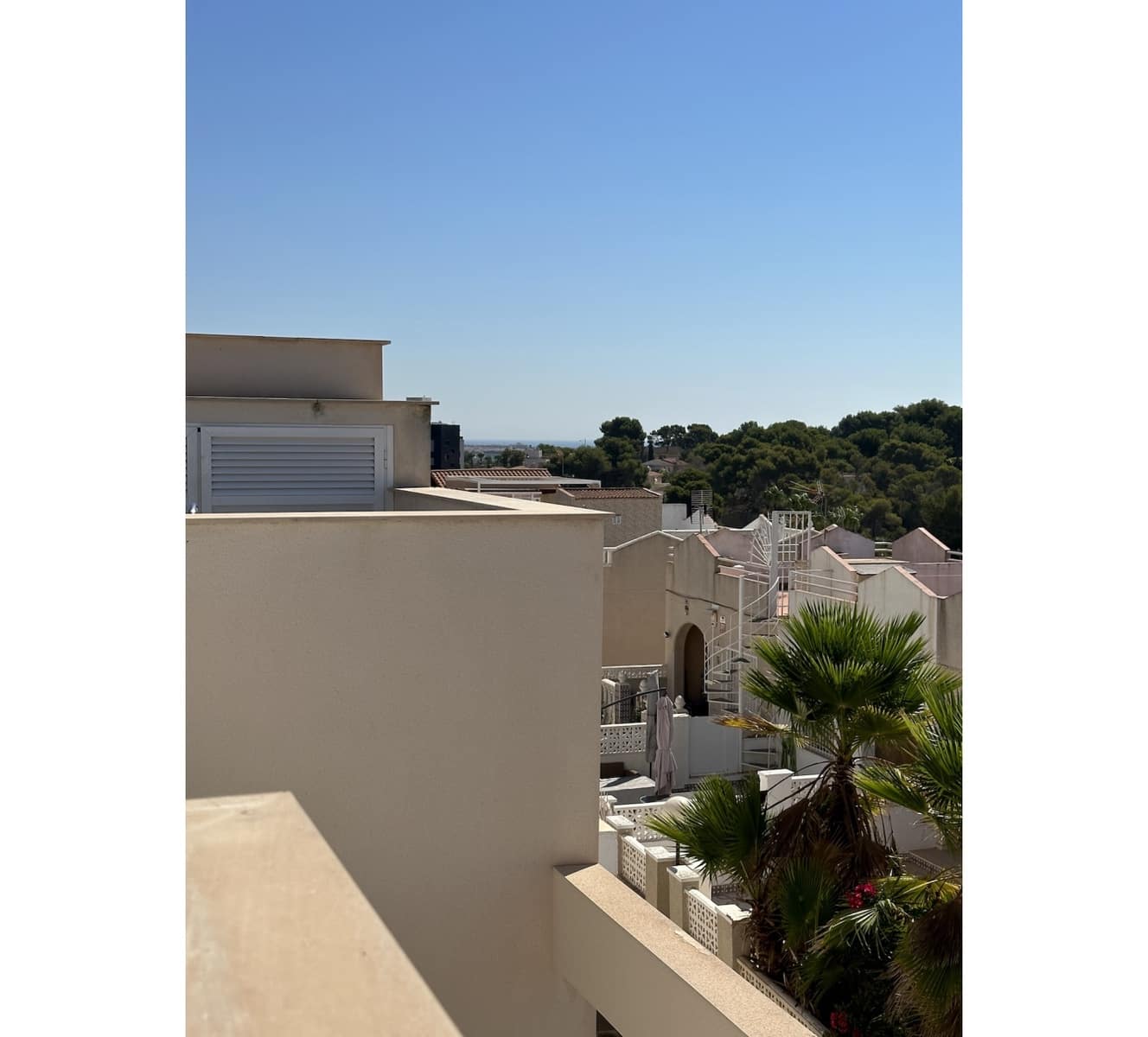 2 makuuhuone Huoneisto myytävänä paikassa Torrevieja mukana uima-altaan 
autotalli - 305 000 € (Ref: 8651272)