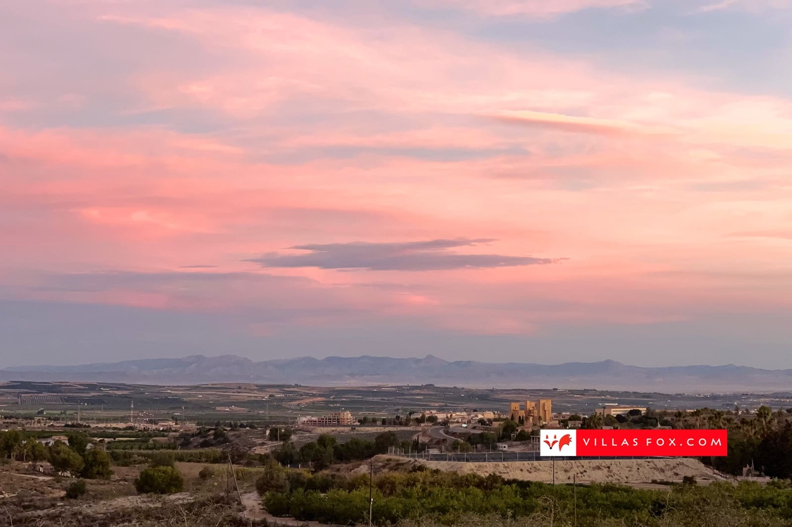 2 makuuhuone Huoneisto myytävänä paikassa Torrevieja mukana uima-altaan 
autotalli - 305 000 € (Ref: 8651272)