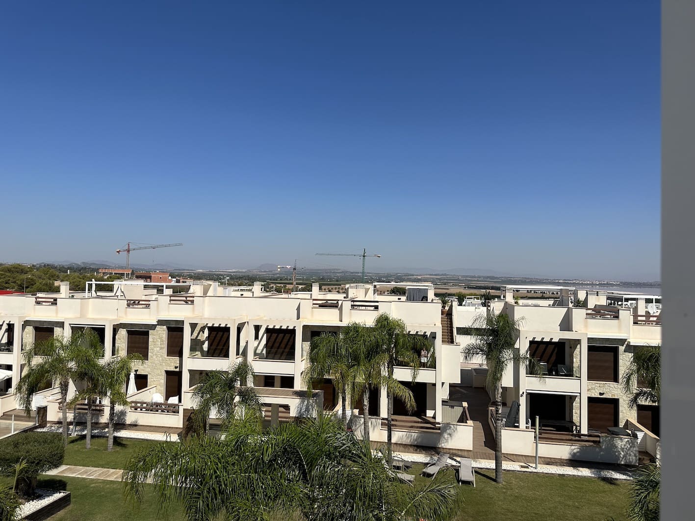 2 bedroom Apartment for sale in Torrevieja with pool garage - € 275,000 (Ref: 8651275)