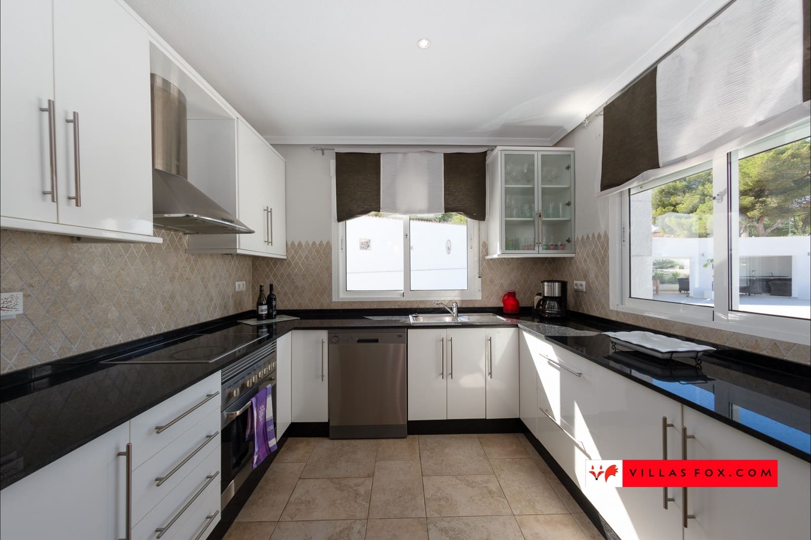 6 soverom Villa til salgs i San Miguel de Salinas med svømmebasseng garasje - € 649 000 (Ref: 8672178)