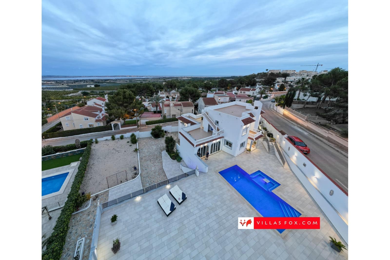 6 soverom Villa til salgs i San Miguel de Salinas med svømmebasseng garasje - € 649 000 (Ref: 8672178)