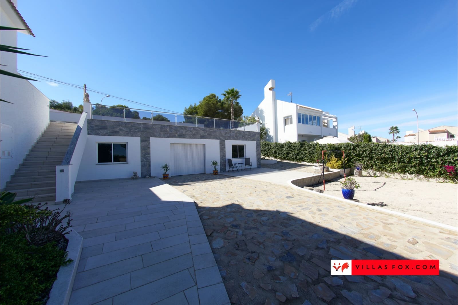 6 soverom Villa til salgs i San Miguel de Salinas med svømmebasseng garasje - € 649 000 (Ref: 8672178)