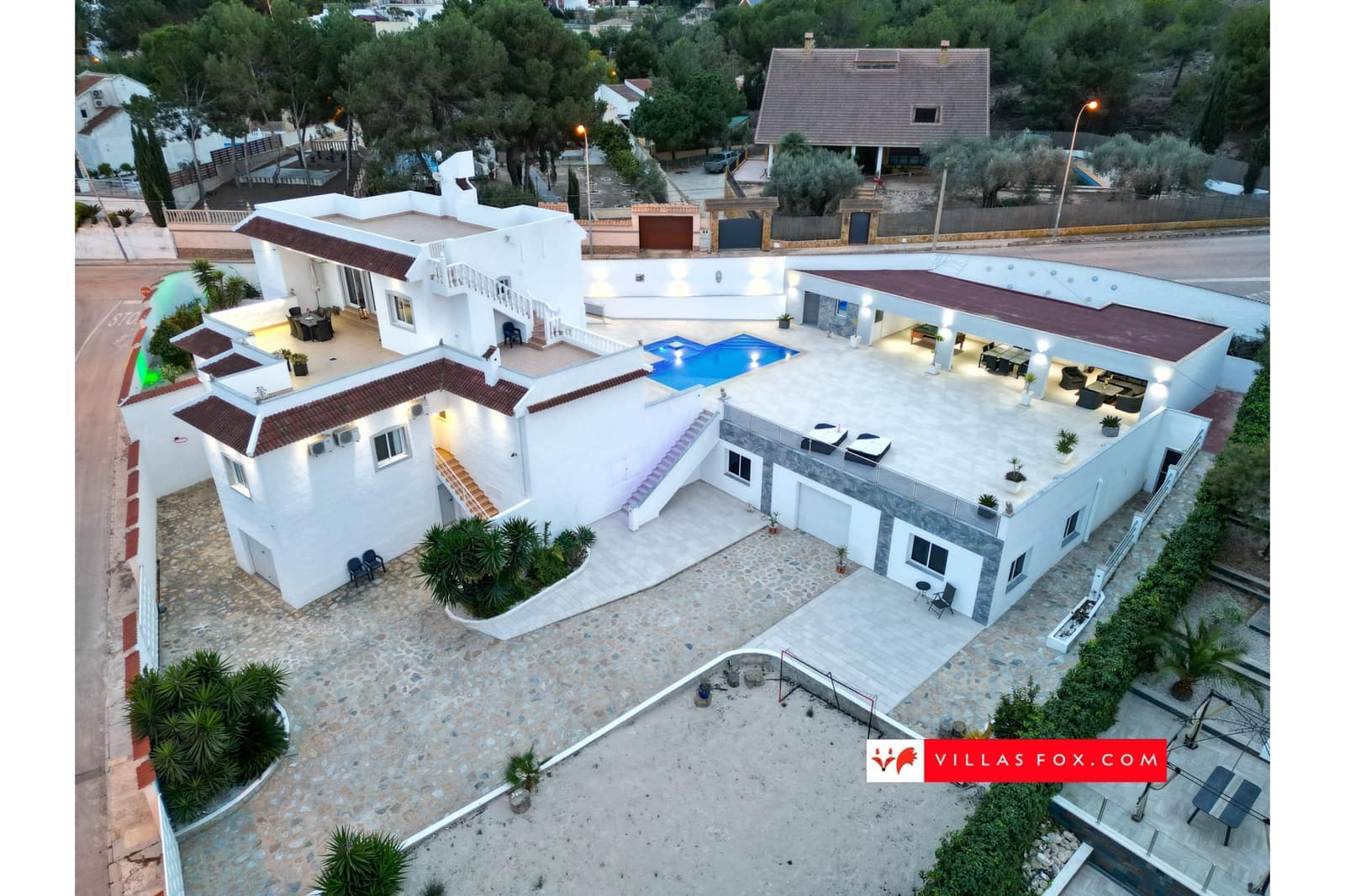 6 soverom Villa til salgs i San Miguel de Salinas med svømmebasseng garasje - € 649 000 (Ref: 8672178)