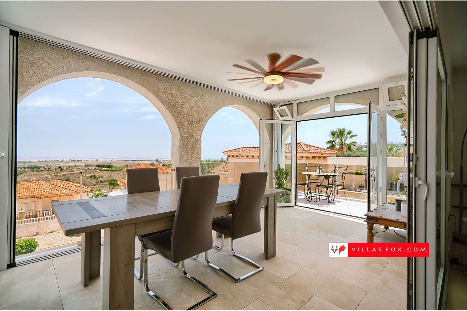 5 soveværelse Villa til salg i San Miguel de Salinas med swimmingpool garage - € 599.999 (Ref: 8704583)