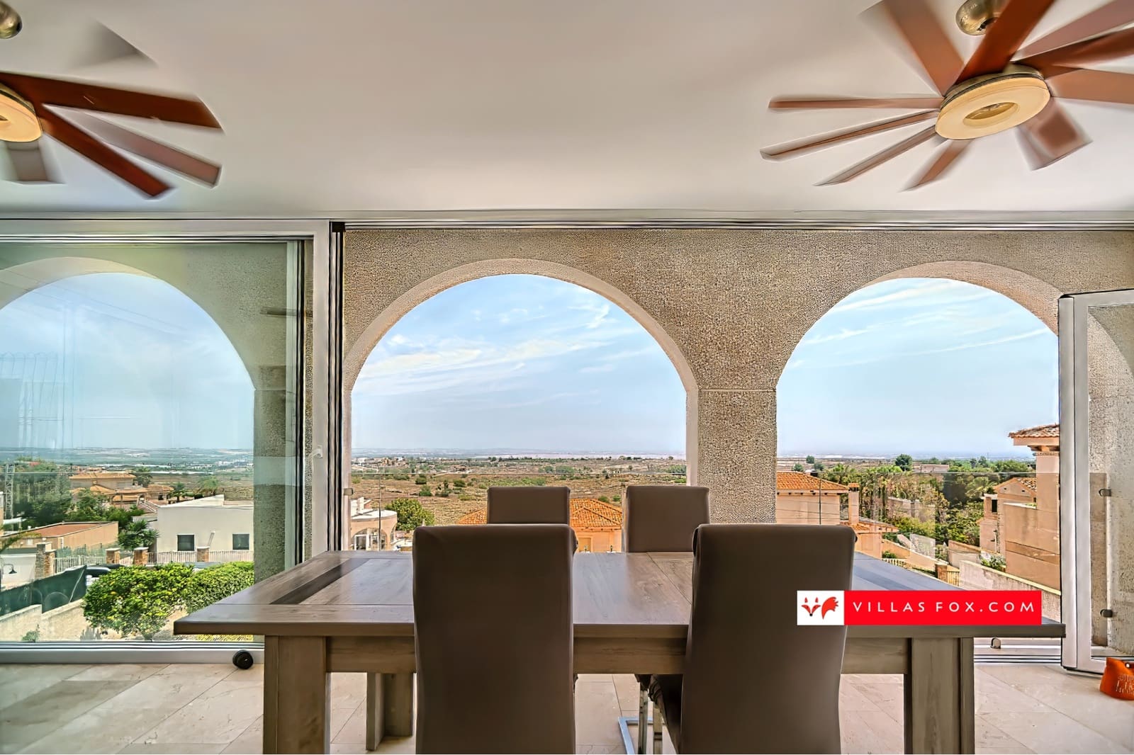 5 soveværelse Villa til salg i San Miguel de Salinas med swimmingpool garage - € 599.999 (Ref: 8704583)