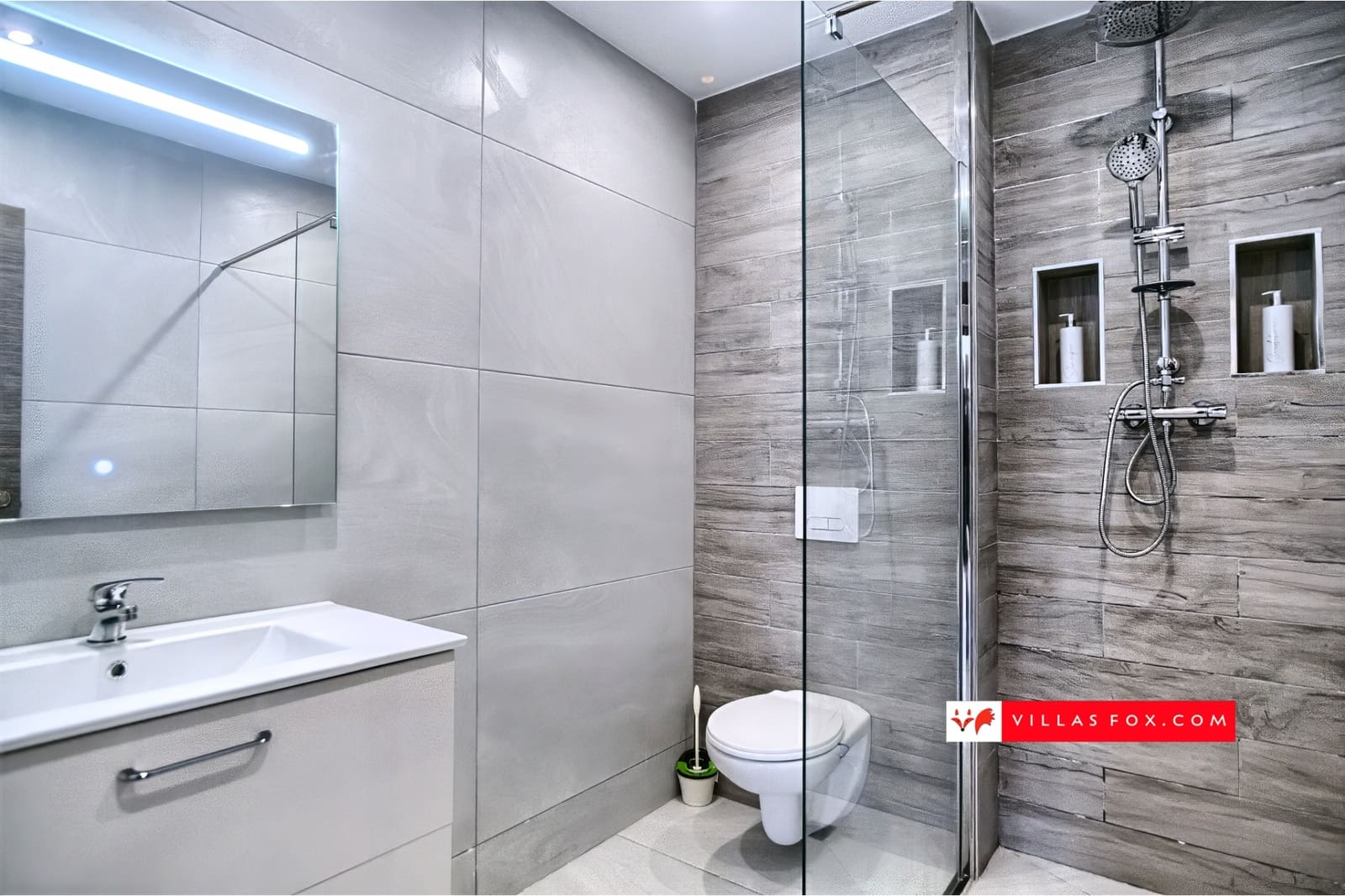 5 soveværelse Villa til salg i San Miguel de Salinas med swimmingpool garage - € 599.999 (Ref: 8704583)