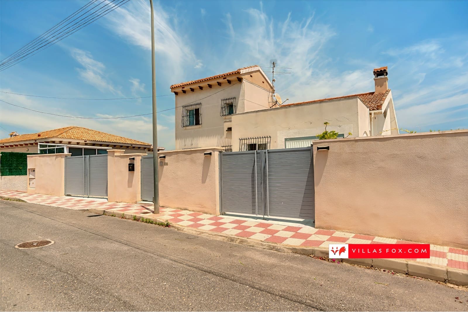 5 soveværelse Villa til salg i San Miguel de Salinas med swimmingpool garage - € 599.999 (Ref: 8704583)