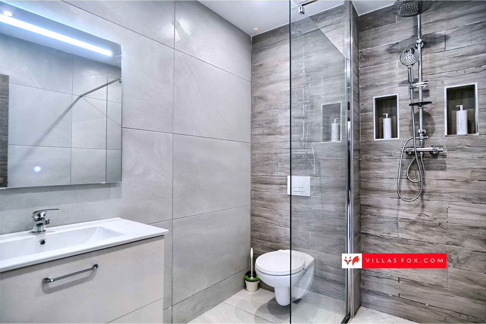 5 camera da letto Villa in vendita in San Miguel de Salinas con piscina garage - 599.999 € (Rif: 8704583)