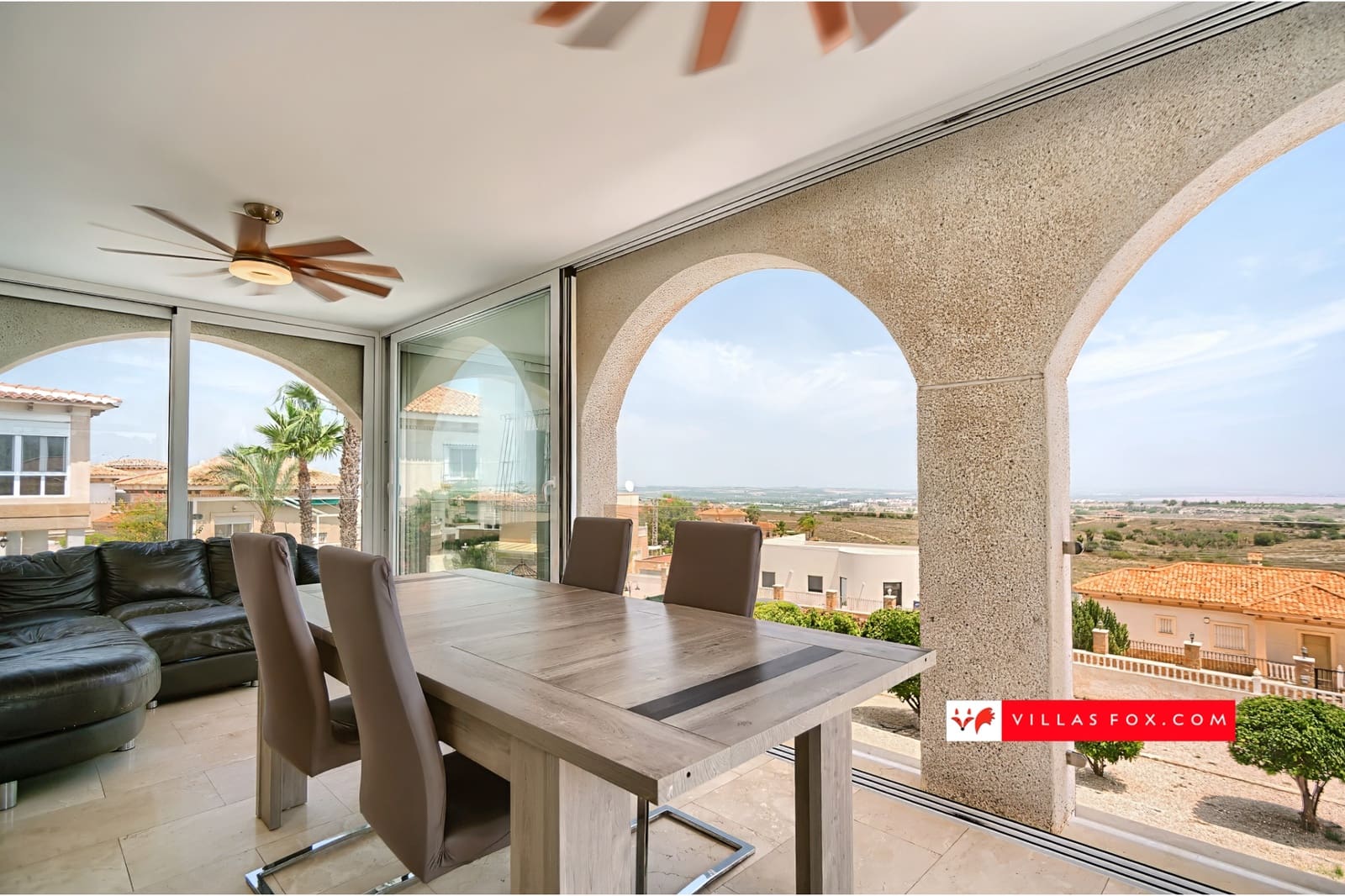 5 camera da letto Villa in vendita in San Miguel de Salinas con piscina garage - 599.999 € (Rif: 8704583)