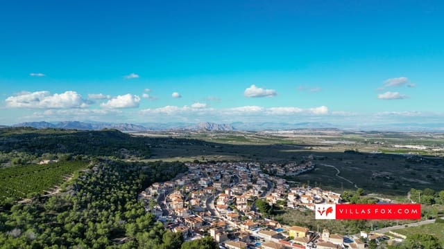 5 slaapkamer Villa te koop in San Miguel de Salinas met zwembad garage - € 599.999 (Ref: 8704583)