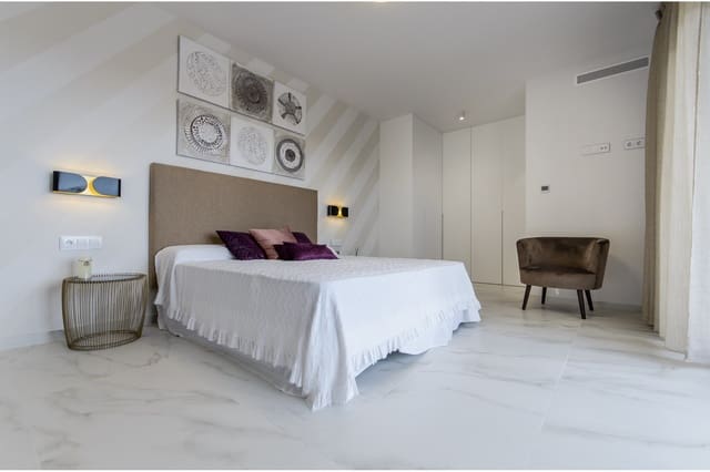 3 sypialnia Willa na sprzedaż w San Miguel de Salinas z basenem - 975 000 € (Ref: 8769271)