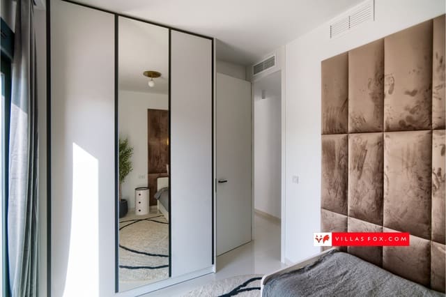 3 soveværelse Villa til salg i San Miguel de Salinas med swimmingpool - € 429.900 (Ref: 8912485)