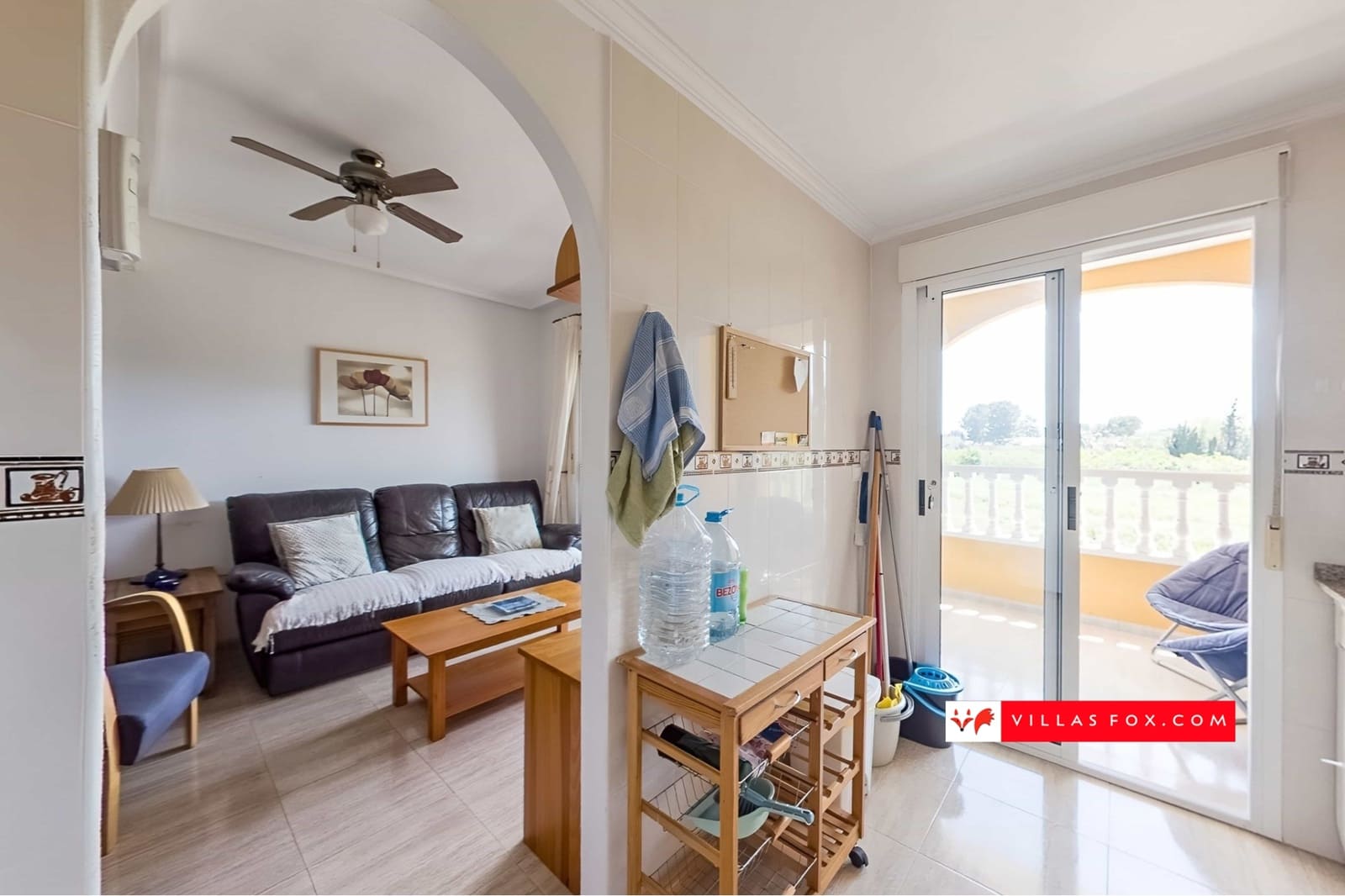 3 bedroom Apartment for sale in Jacarilla with pool - € 129,000 (Ref: 8937478)