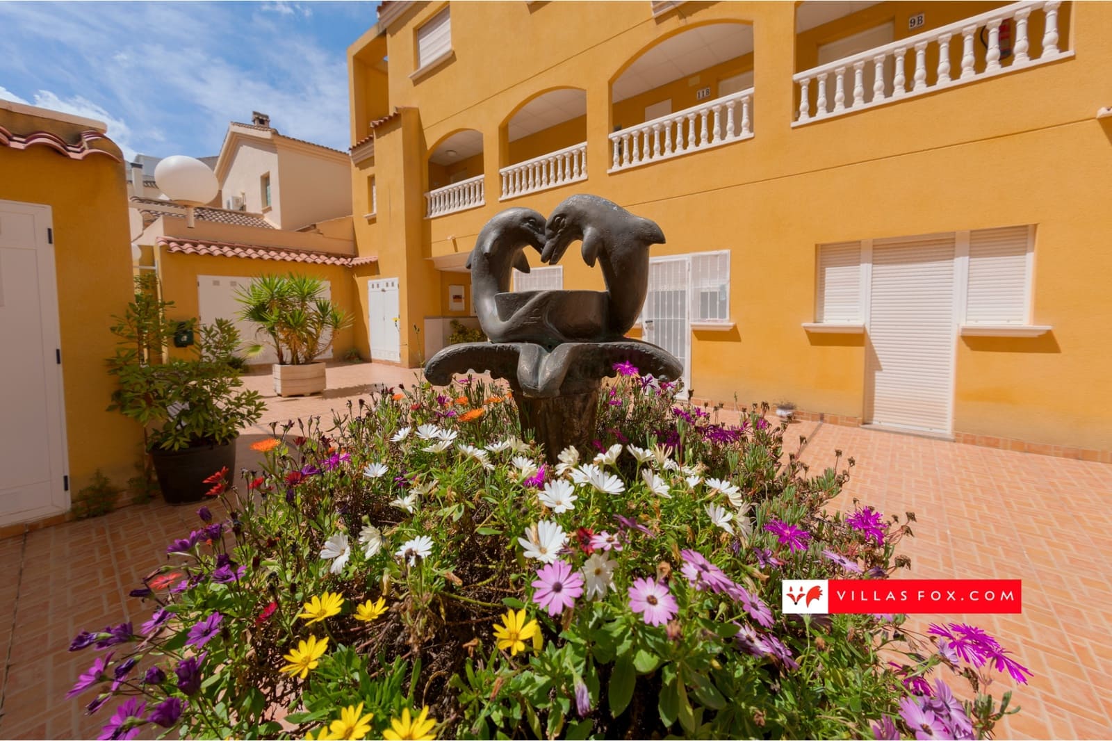 3 bedroom Apartment for sale in Jacarilla with pool - € 129,000 (Ref: 8937478)