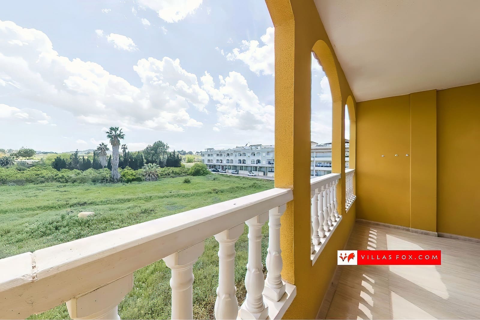 3 bedroom Apartment for sale in Jacarilla with pool - € 129,000 (Ref: 8937478)