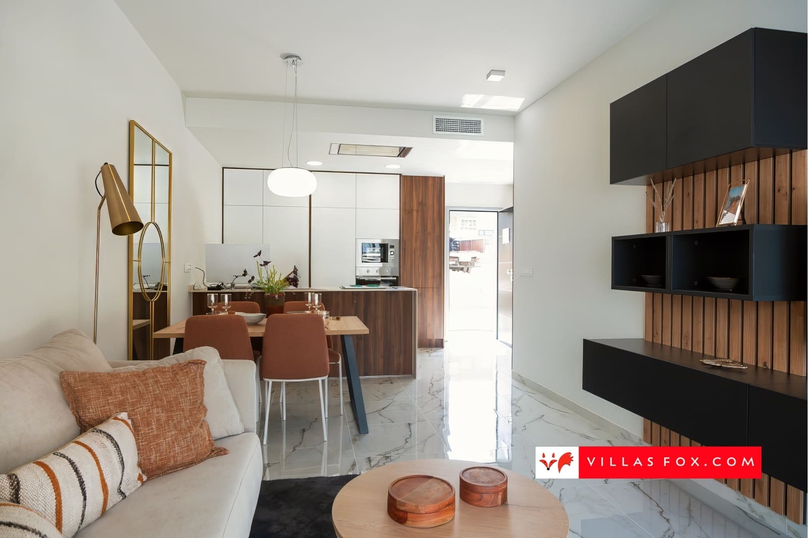 Apartamento de 2 habitaciones en San Miguel de Salinas en venta con piscina garaje - 219.000 € (Ref: 8942184)