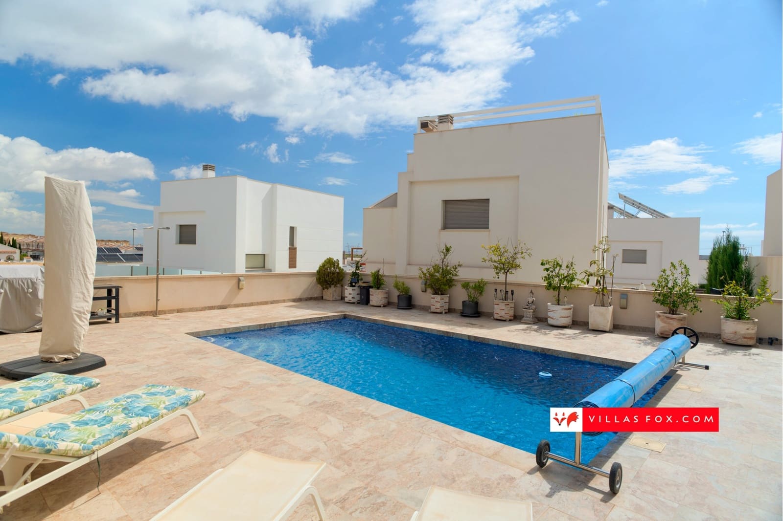 3 Zimmer Villa zu verkaufen in San Miguel de Salinas mit Pool - 429.000 € (Ref: 8981126)