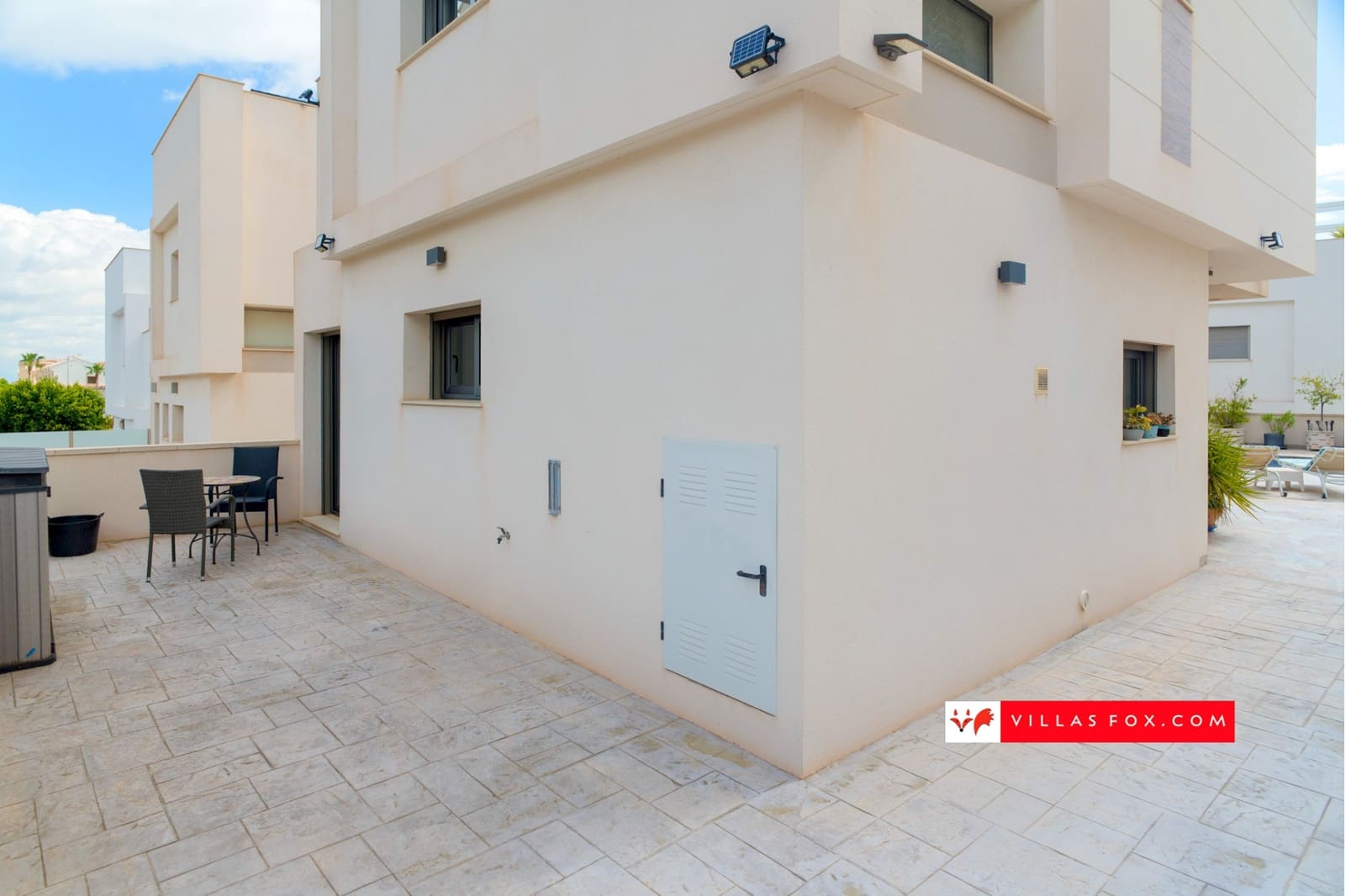 3 Zimmer Villa zu verkaufen in San Miguel de Salinas mit Pool - 429.000 € (Ref: 8981126)