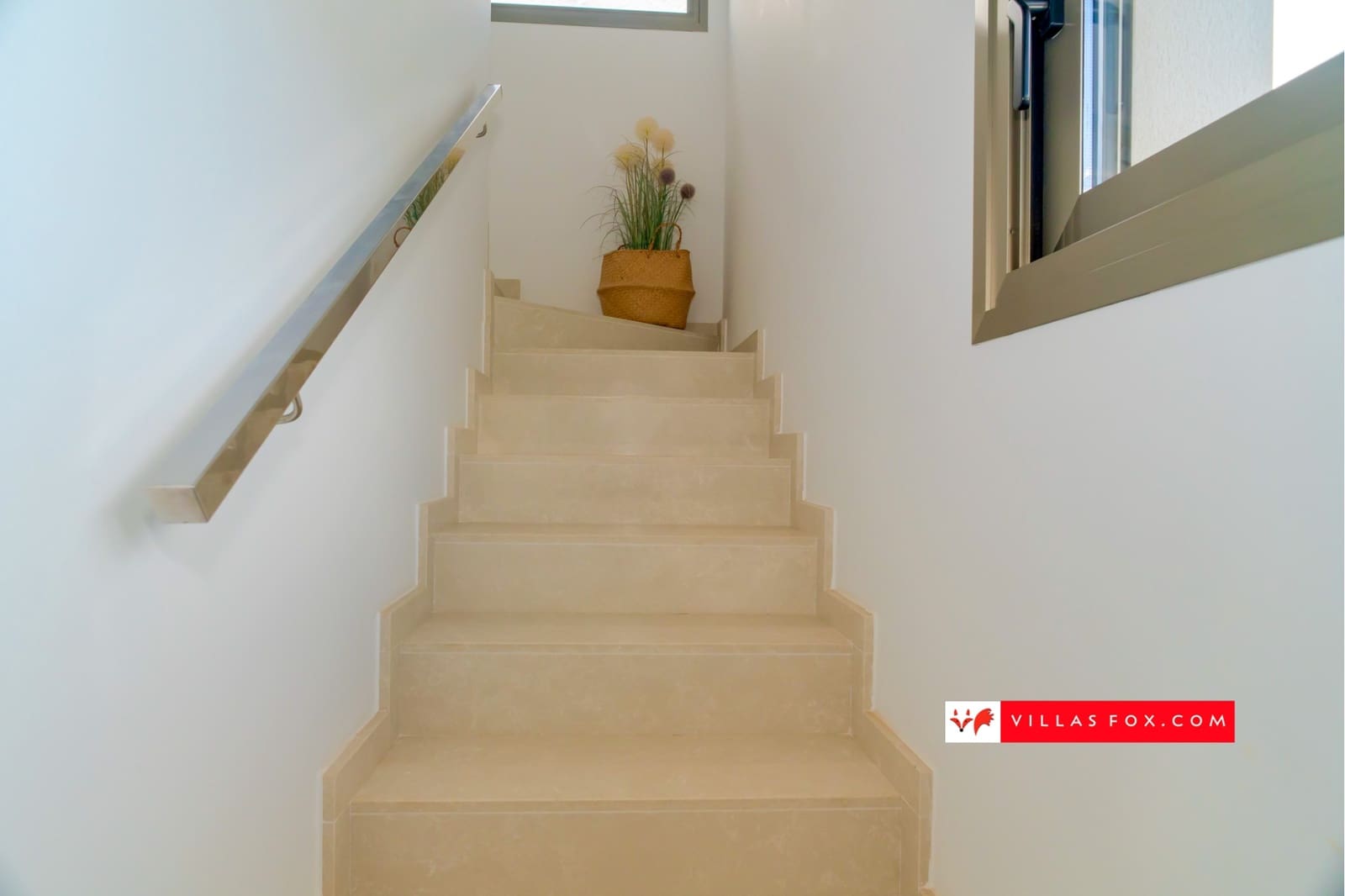 3 Zimmer Villa zu verkaufen in San Miguel de Salinas mit Pool - 429.000 € (Ref: 8981126)