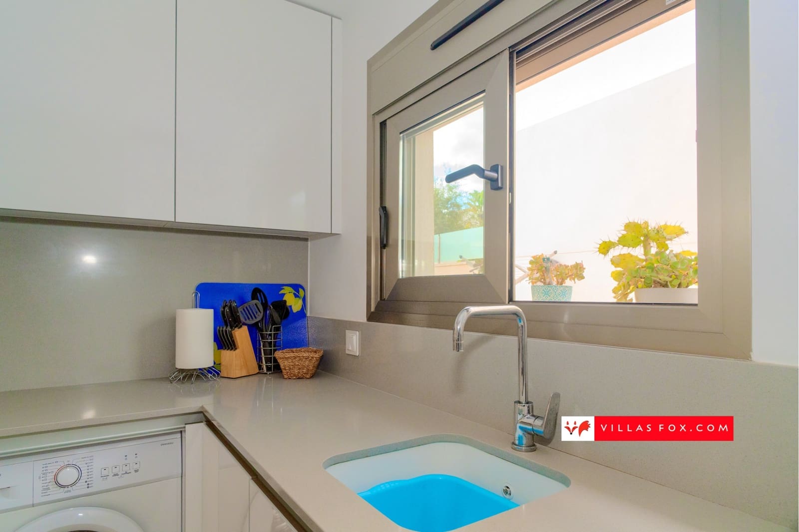 3 Zimmer Villa zu verkaufen in San Miguel de Salinas mit Pool - 429.000 € (Ref: 8981126)