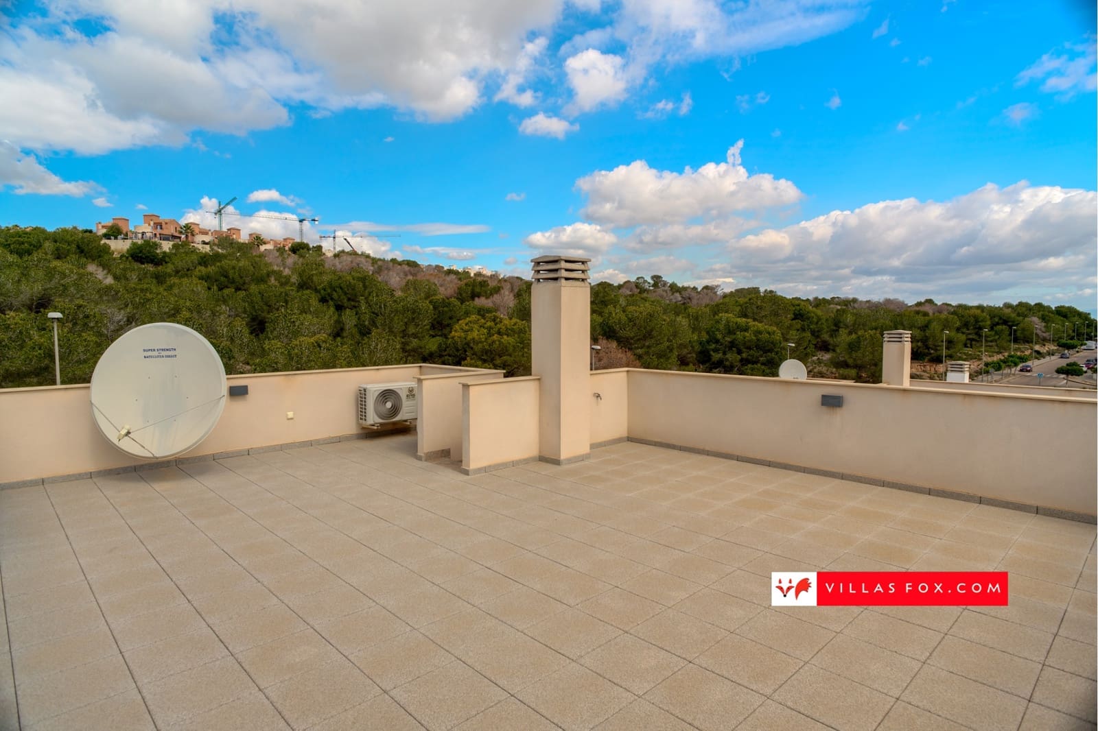 3 Zimmer Villa zu verkaufen in San Miguel de Salinas mit Pool - 429.000 € (Ref: 8981126)